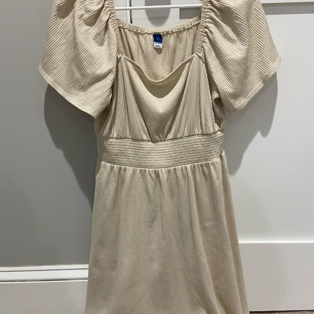 Old Navy Tan Puff Sleeve Sundress